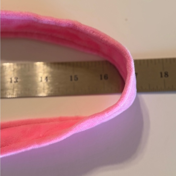 NWT Care Bears Cheer Pink Plush Crossbody Bag Zipper Closure Soft - Picture 4 of 9